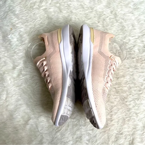 APL Techloom Breeze Women's 8.5 Athletic Propulsion Labs Running Shoes Pristine