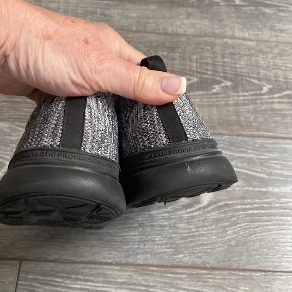 APL Techloom Breeze