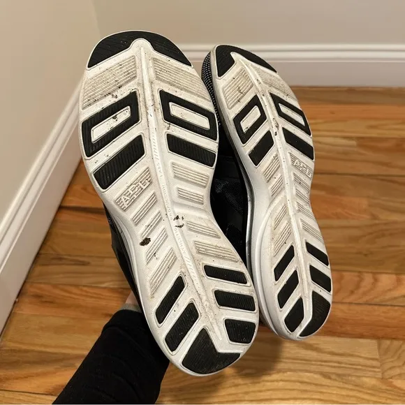 APL Women's Ascend Black and White Shoes