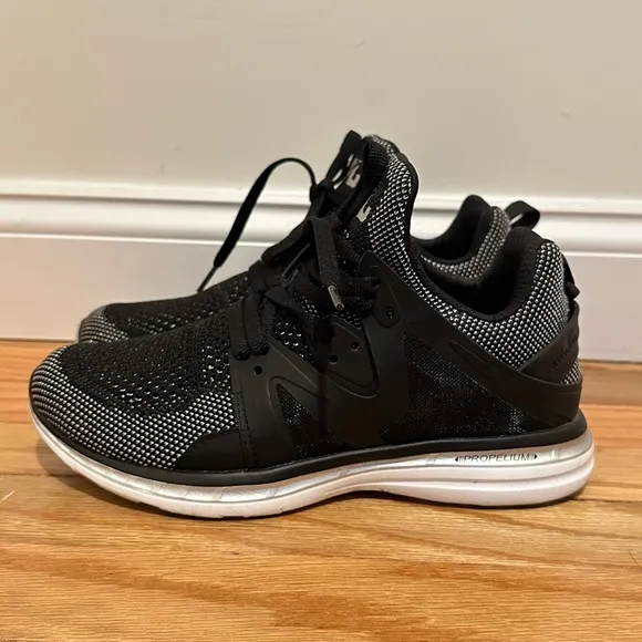 APL Women's Ascend Black and White Shoes