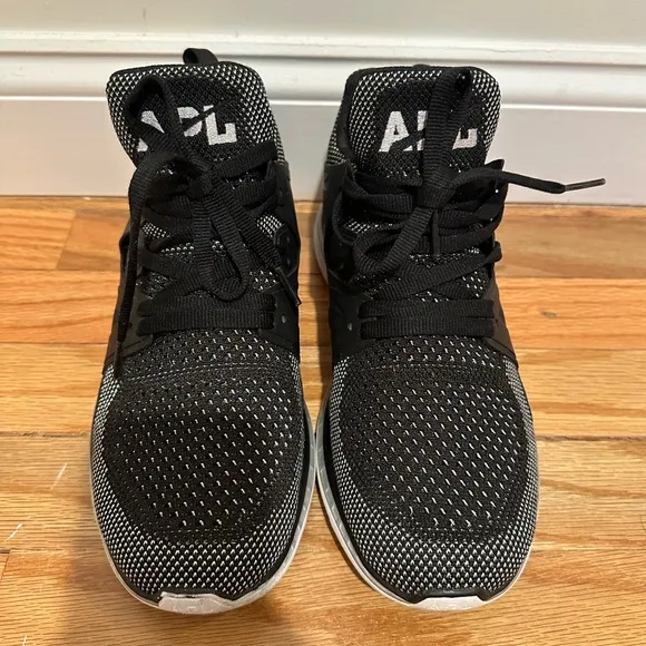 APL Women's Ascend Black and White Shoes