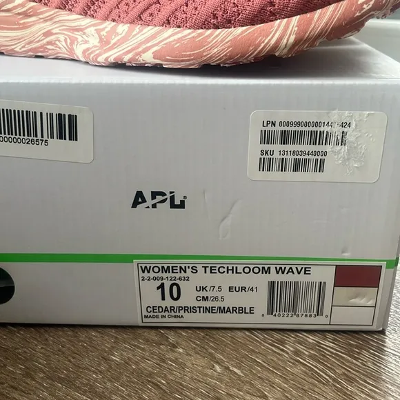 APL Women's TechLoom Wave Cedar Marble Size 10 New in Box