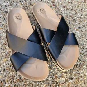 Aquatalia Ariana Slip-On Platform Leather Strap Sandals Women's Size 11 Spain