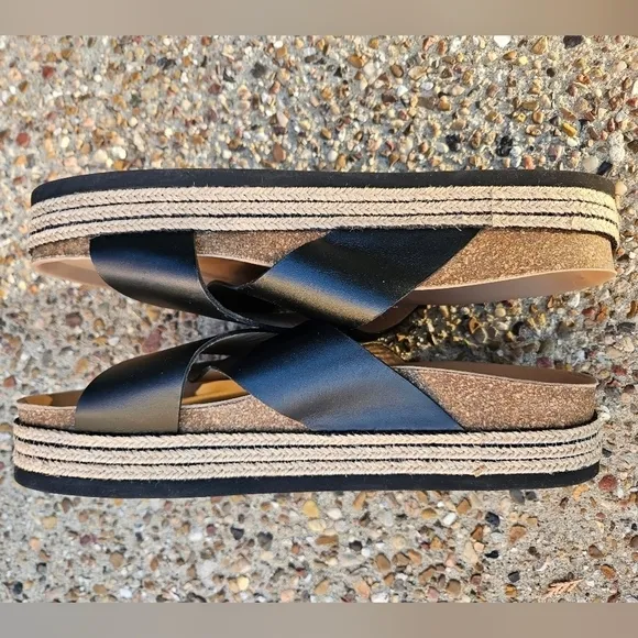Aquatalia Ariana Slip-On Platform Leather Strap Sandals Women's Size 11 Spain