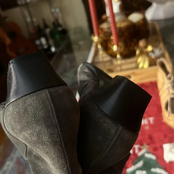 AQUATALIA grey SUEDE, ankle boots, size9, Italian shoes !