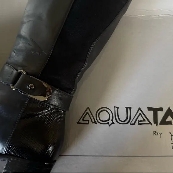 Aquatalia Women's Black Leather Boots - Excellent Condition