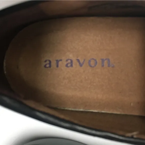 Aravon Leather Slip On Flats Shoes Size 9.5EE Black Lightweight Work Office