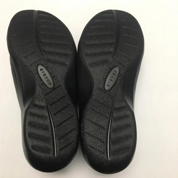 Aravon Leather Slip On Flats Shoes Size 9.5EE Black Lightweight Work Office