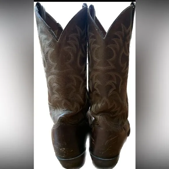 Ariat Mens cowboy Boots size 9.5 D