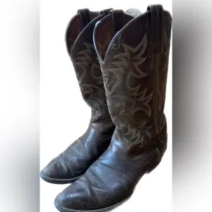 Ariat Mens cowboy Boots size 9.5 D