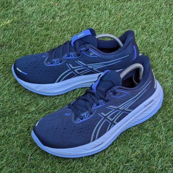 ASICS GEL-CUMULUS 26 - Women's Athletic Shoes - SIZE 9