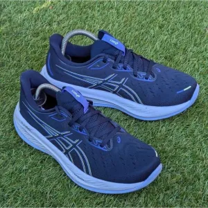ASICS GEL-CUMULUS 26 - Women's Athletic Shoes - SIZE 9