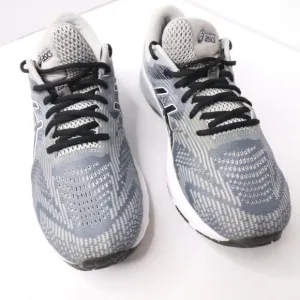 asics gt 2000   1011A690   size 10.5