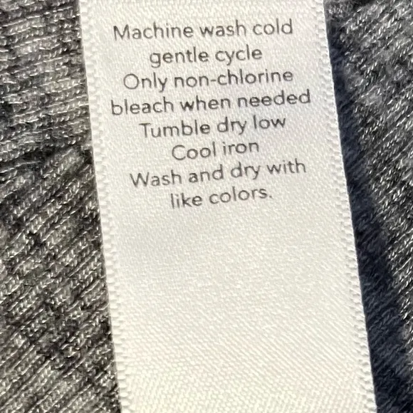 Athleta Nirvana Wear Two Ways Wrap Cardigan Sweater Athleta by Lululemon Gray M