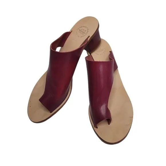 ATP Leather slip-on Heels Color Burgundy Size 39 Eur/ 8 US