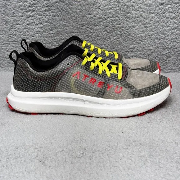 Atreyu Base Trail Mens 10.5 Running Shoes Sneakers Black Lightweight Bee Logo