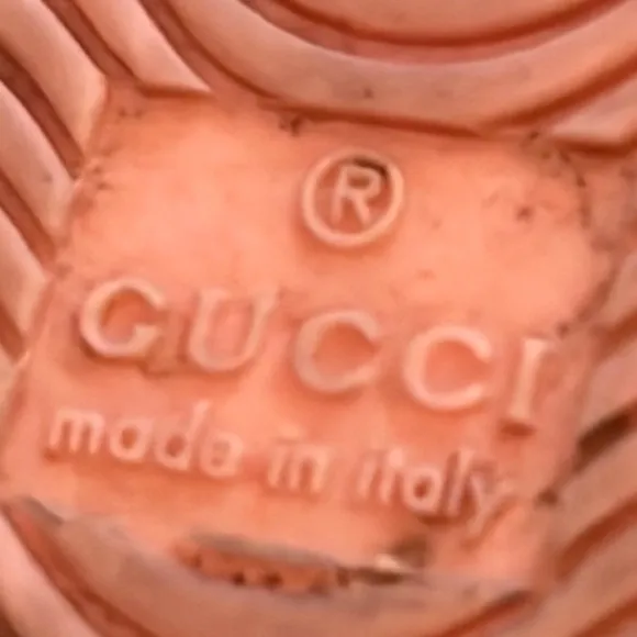 Authentic Gucci luxury designer GG baby girl pink leather sneakers SZ 10