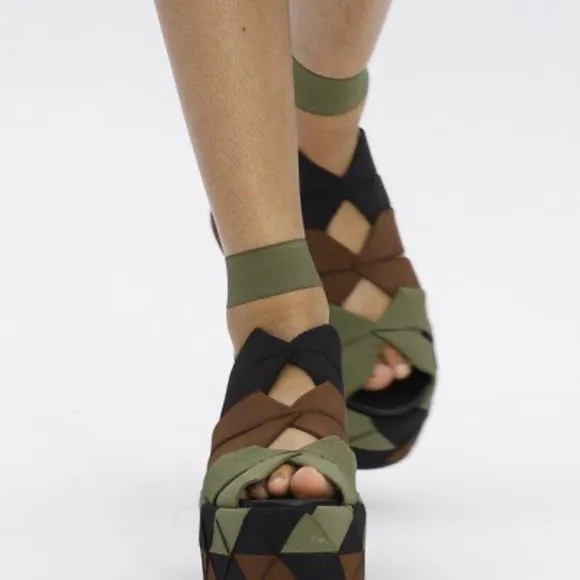 Authentic SALVATORE FERRAGAMO Colorblock Pattern Slingback Sandals Green/Brown