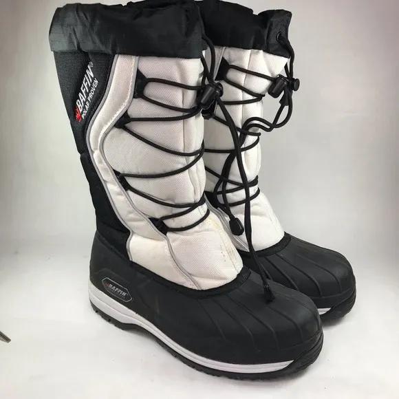 Baffin Women's 7 Icefield Winter Boots Cold White Black