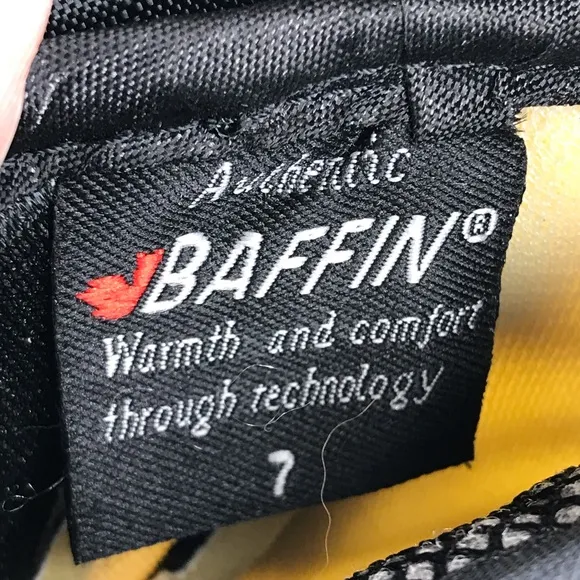 Baffin Women's 7 Icefield Winter Boots Cold White Black