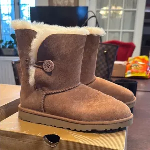 Bailey Button UGG