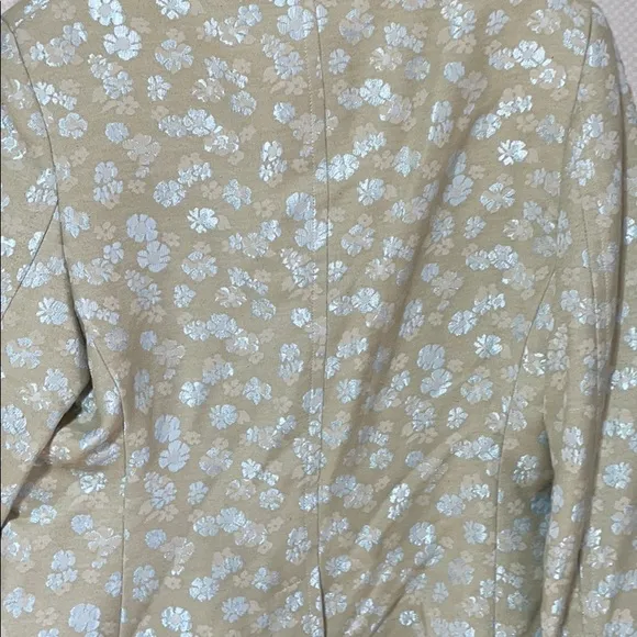 Banana republic 10 tan blue floral w/bling NWT