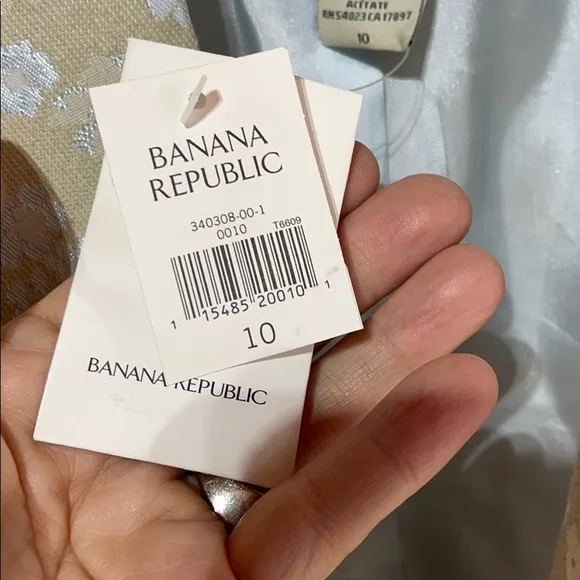 Banana republic 10 tan blue floral w/bling NWT
