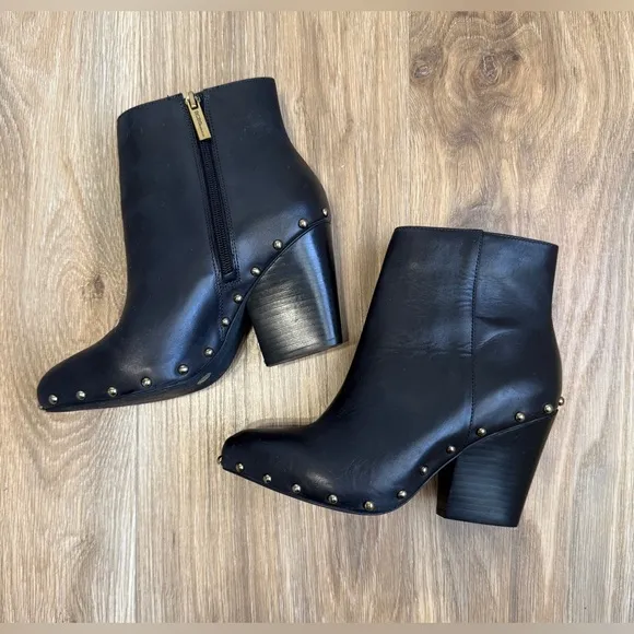 BCBG Generation Womens Jonnie Ankle Boots Studded Leather High Heels Black 7M