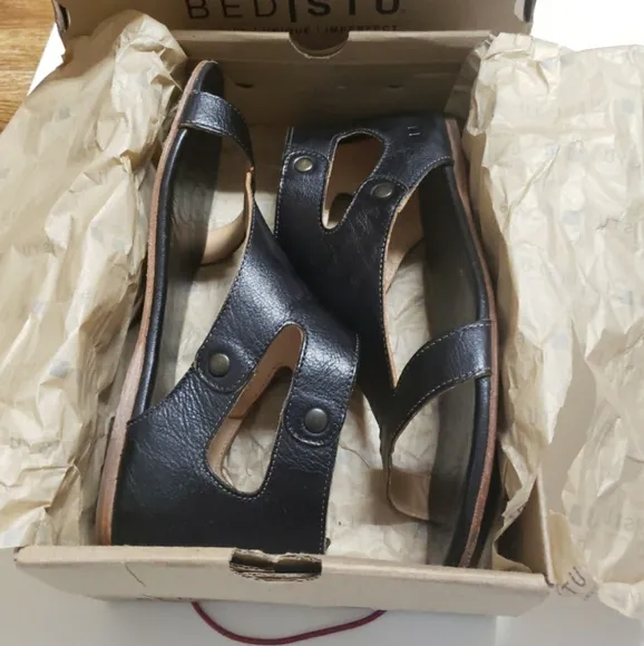 Bed Stu women’s sandal. Size 11
