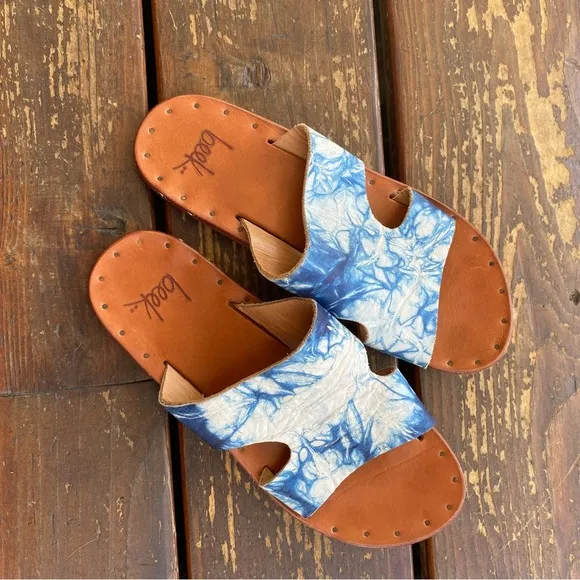 Beek crackle tie dye slip on sandals mineral natural