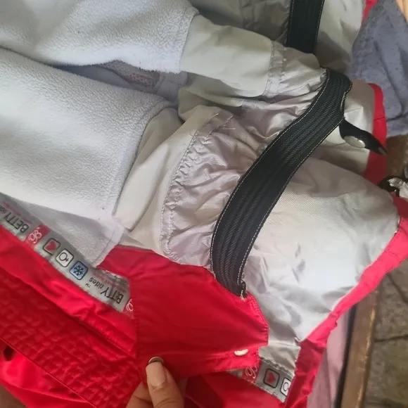 Betty Rides Ski Jacket Sz M | Preloved | See Photos for Flaws