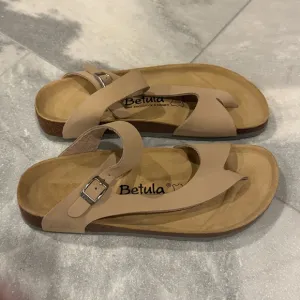 Betula Birkenstock Jasmine Sandals Beige Leather Thong Slip On Toe Loop 41 / 10