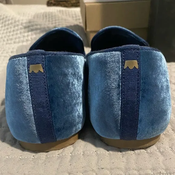 Birdies The Starling in Ocean Velvet, size 10.5