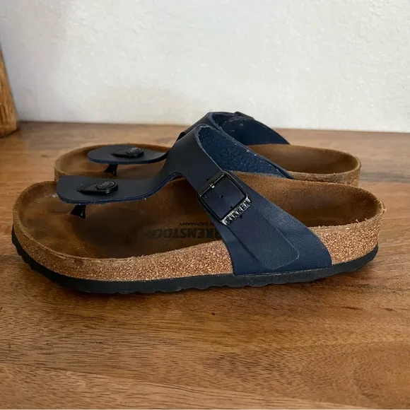 Birkenstock Blue Gizeh Leather Sandals Size 7
