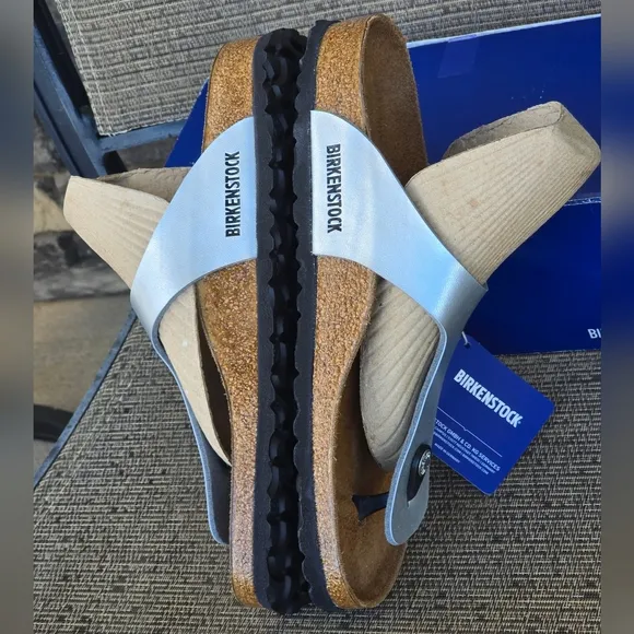 Birkenstock Gizeh Silver Sandals, Size 10 (Euro 41)N