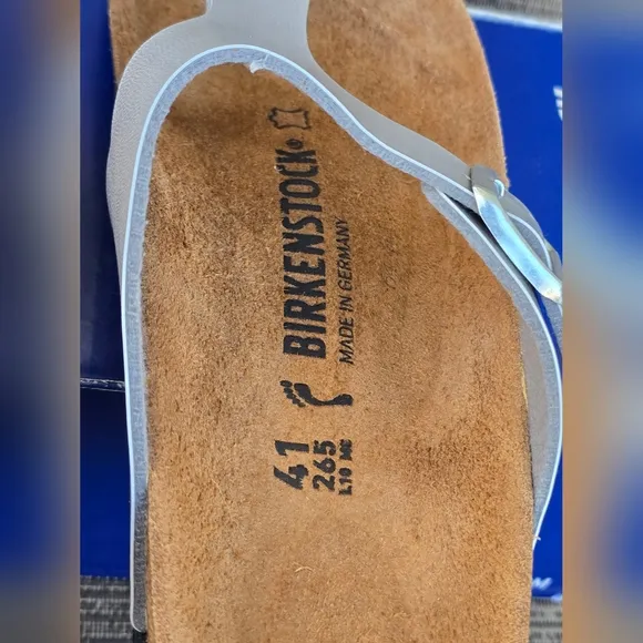 Birkenstock Gizeh Silver Sandals, Size 10 (Euro 41)N