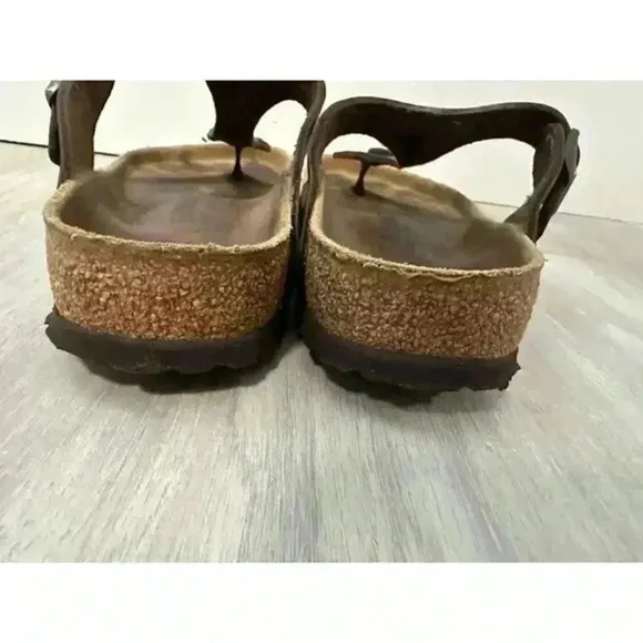 Birkenstock Sandals Women's‎ 6 37  Brown Slip On Roman Style Gizeh