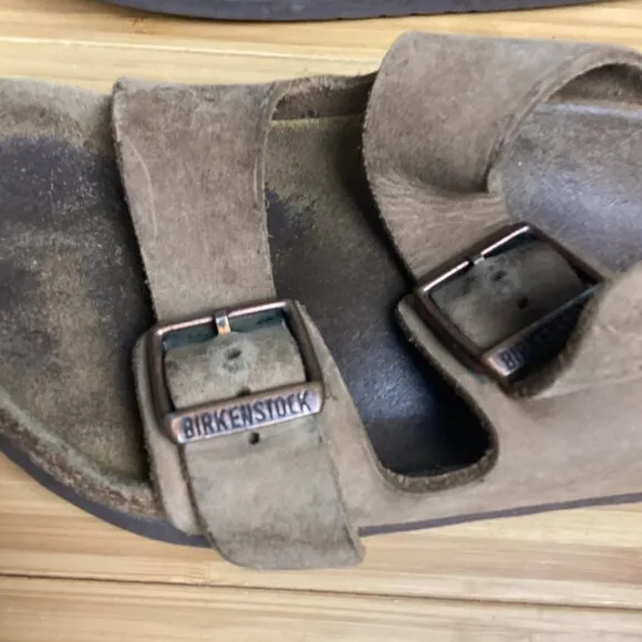 Birkenstock Tan Suede Arizona Style Slip-On Sandals