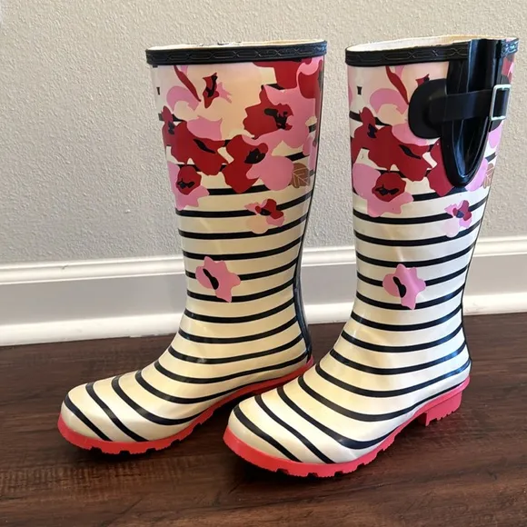 Black   White Striped &amp; Floral Garden or Rain Boots - Fun, Bold &amp; Weather-Ready!