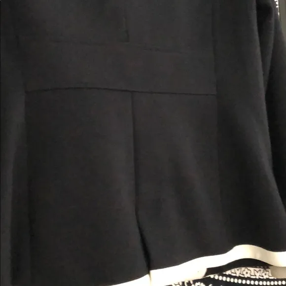 BLAZER W/WHITE PIPING &amp; NAUTICAL GOLDTONE BUTTONS