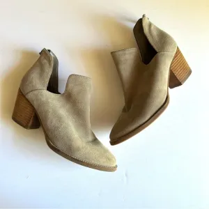 Blondo Neda Waterproof Suede Boots