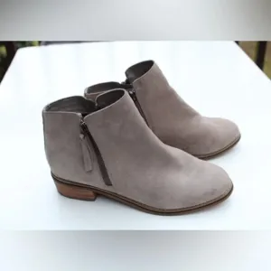 Blondo waterproof ankle boots