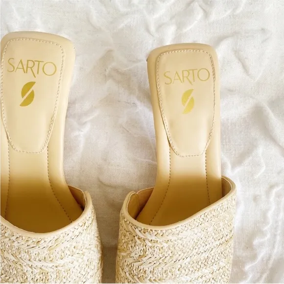 BOGO Franco Sarto Betty 2 SandalsNew $130