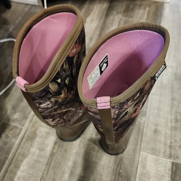 Bogs Dixon Mossy Oak Womens Insulated Camouflage Hunting Boots 9