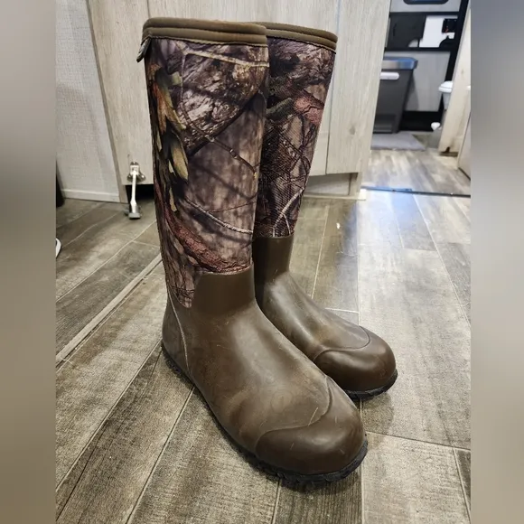 Bogs Dixon Mossy Oak Womens Insulated Camouflage Hunting Boots 9