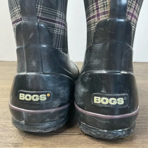 BOGS Women Classic High Winter Plaid Boot, Insulated Waterproof, size 8
