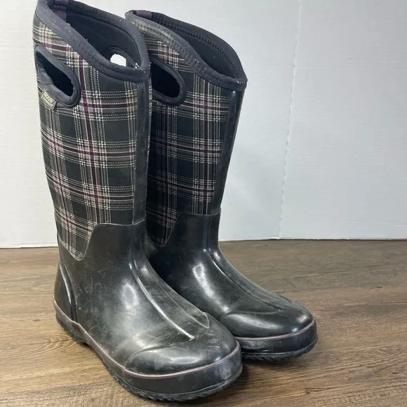 BOGS Women Classic High Winter Plaid Boot, Insulated Waterproof, size 8