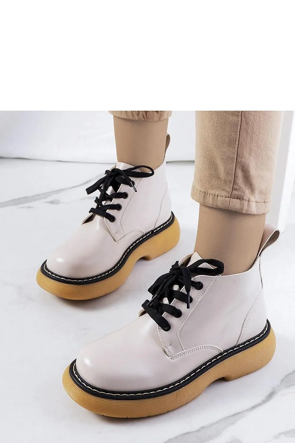Boots Solea