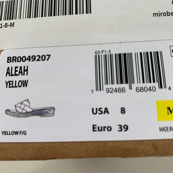 Born Aleah Sandals Woven Leather Slip On Slides Yellow Size 8 NEW