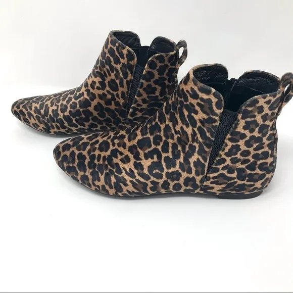 Born Remo Brown and Black Leopard Animal Print Fabric Pixie Booties Size 6